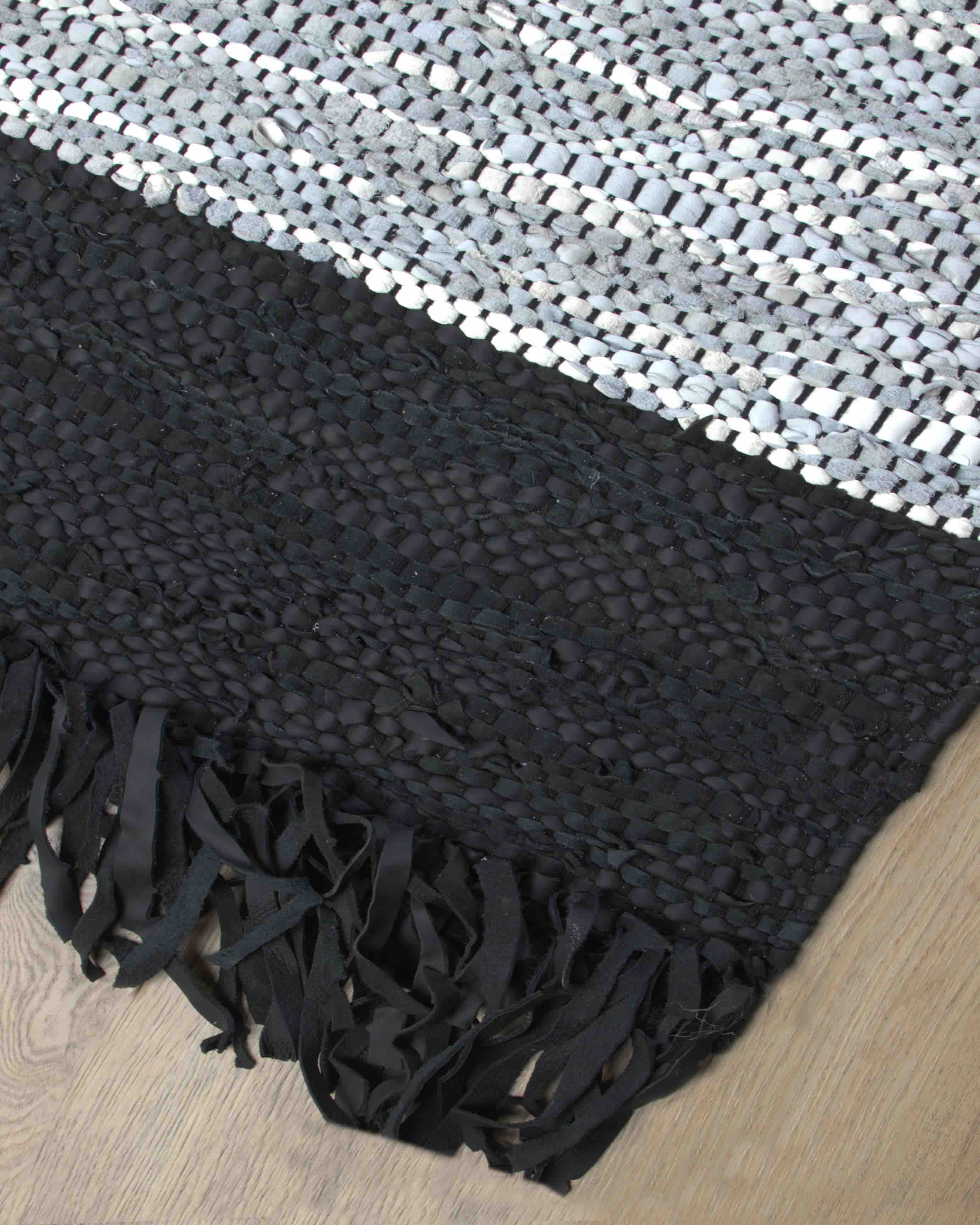Vagium-VGM-02Aqua.Black_